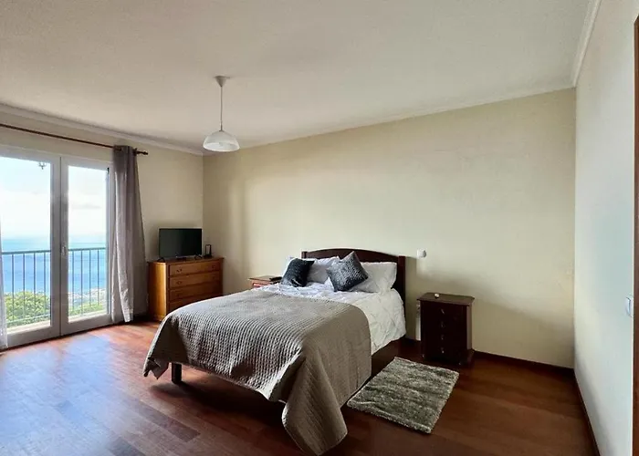 홈스테이 Golden View Gaula